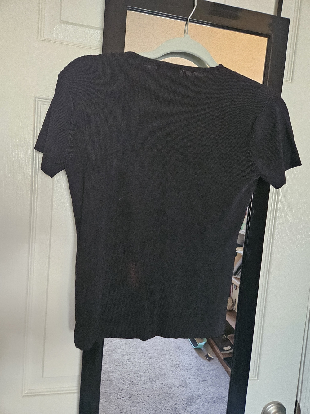 Woman's Epic New York Black Ribbed Short Sleeve Tee Shirt - Size Medium - Picture 7 of 12